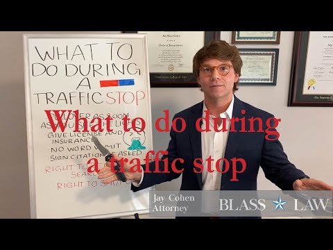 What to do during a traffic stop 🛑
